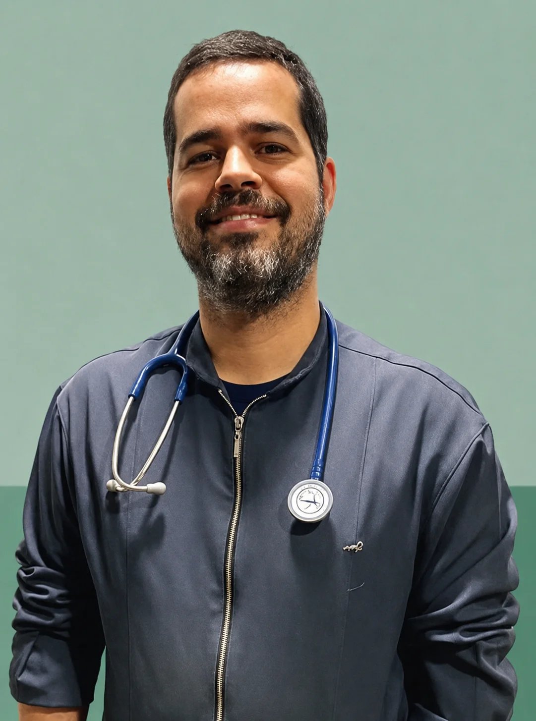 Prof. Esp. Allan Kardec — Médico Veterinário, Especialista em Nefrologia de Cães e Gatos